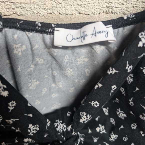 Top - Picture 3 of 4